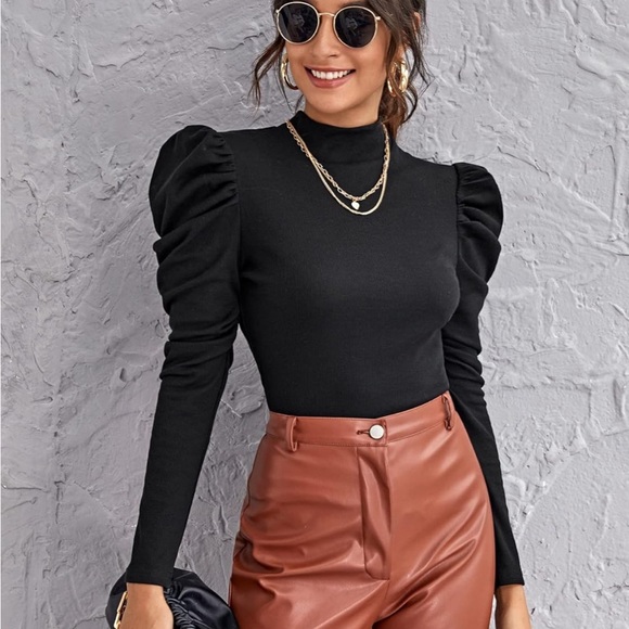 Rouch sleeve bodysuit - Picture 8 of 12